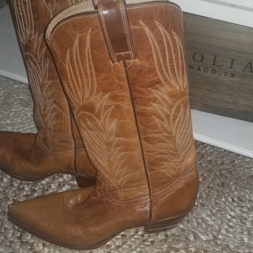Steve Madden Cowboy Boots 🤠